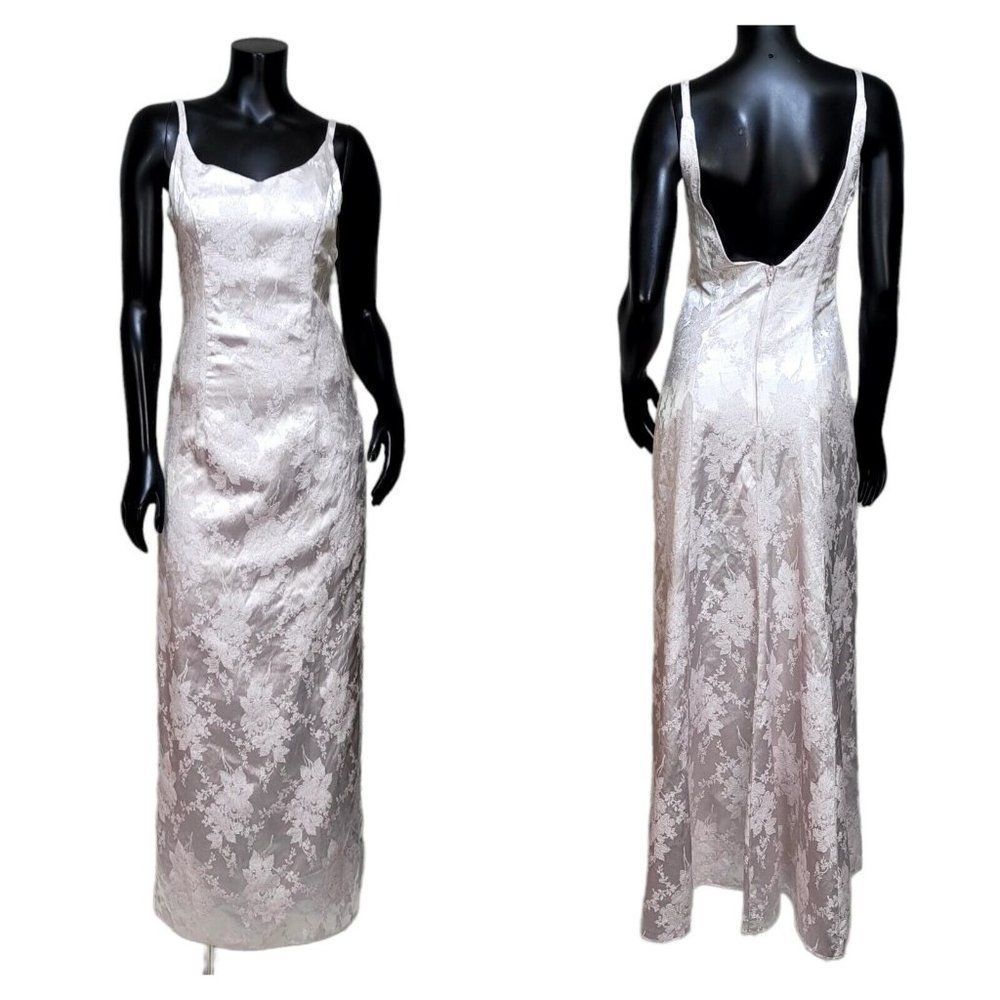 Vintage 90s Y2K Jump Apparel Light Pink Silver Metallic Floral Prom Formal Gown